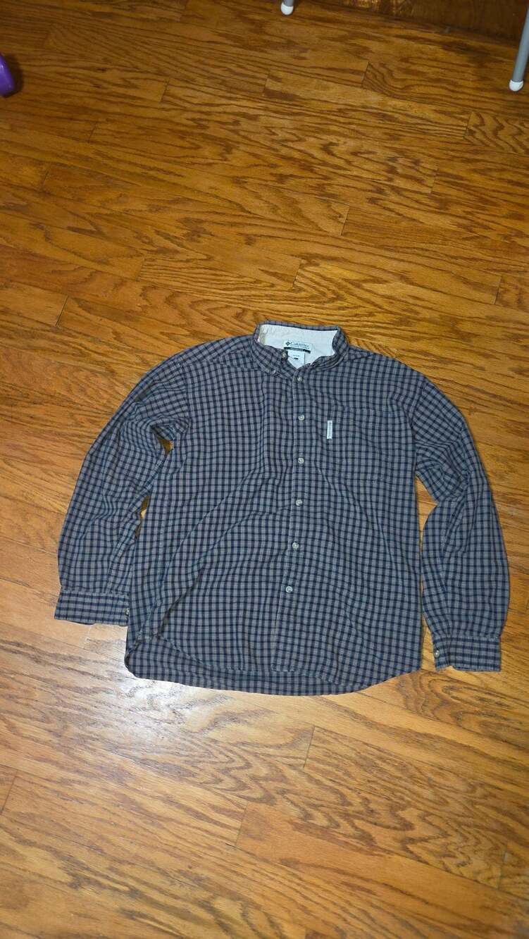 Columbia Sportswear Company Plaid Long Sleeve Button-Down Shirt